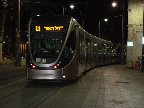 048 Tramvaj noční jízda